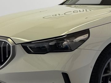 BMW 520 - 7