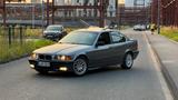 BMW e36 318i Limousine Oldtimer H Kennzeic... - BMW 318: Limousine, E36