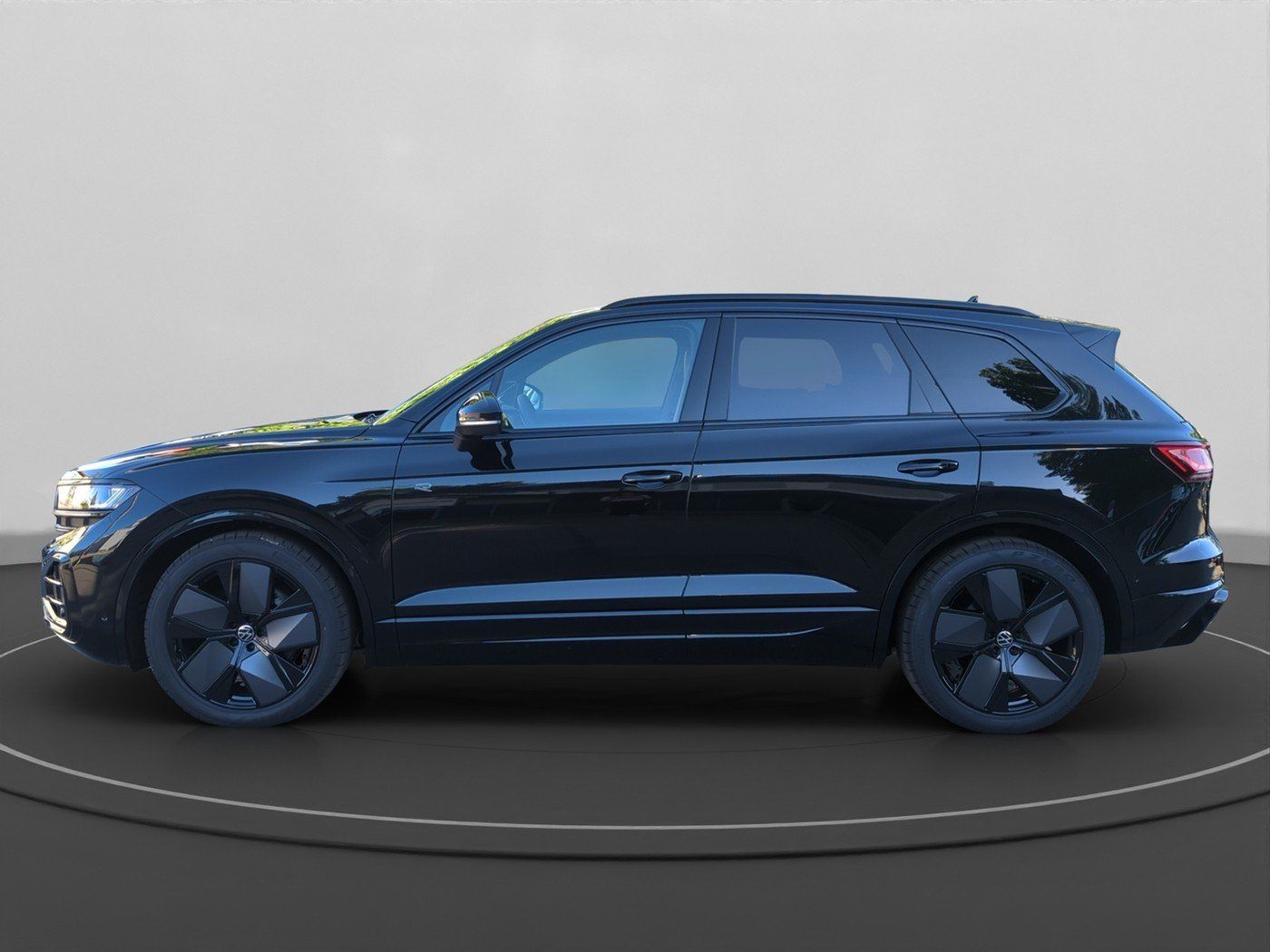 Volkswagen Touareg 3.0 V6 TDI 4M R-Line FINAL EDITION AHK foto 3