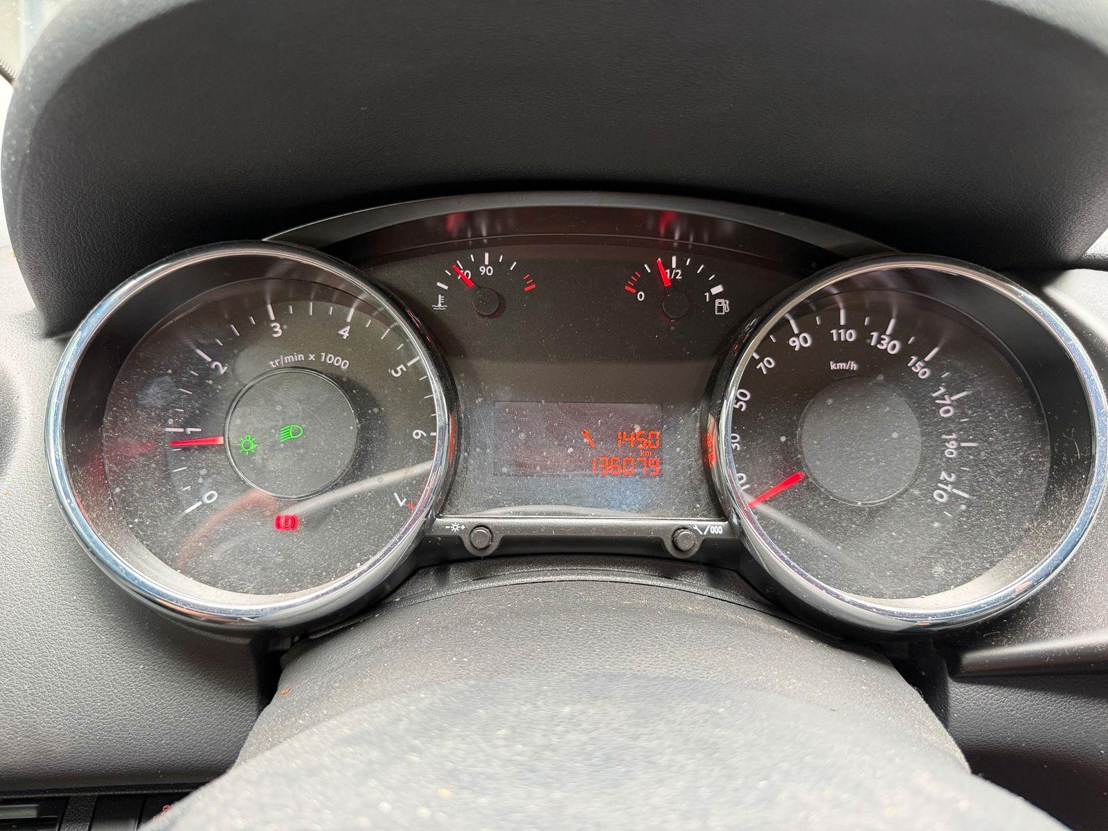 Peugeot 3008 2011 — photo 12