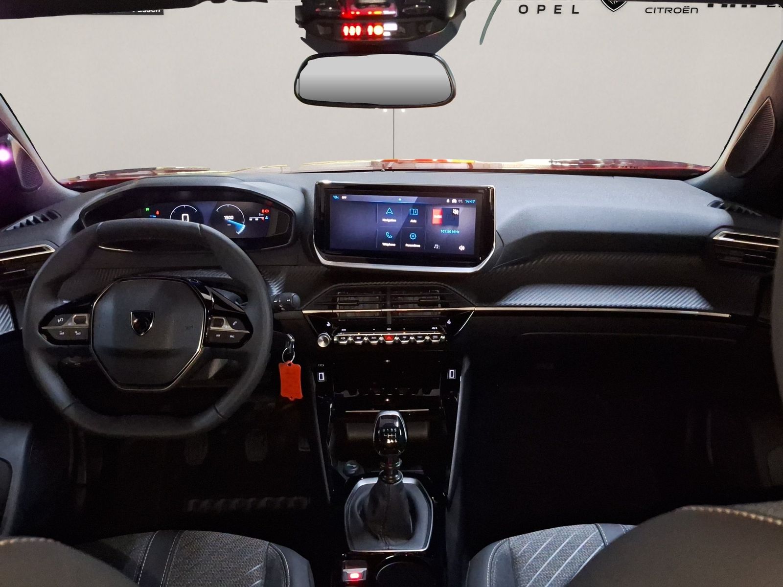 Peugeot 2008 - Bild 13