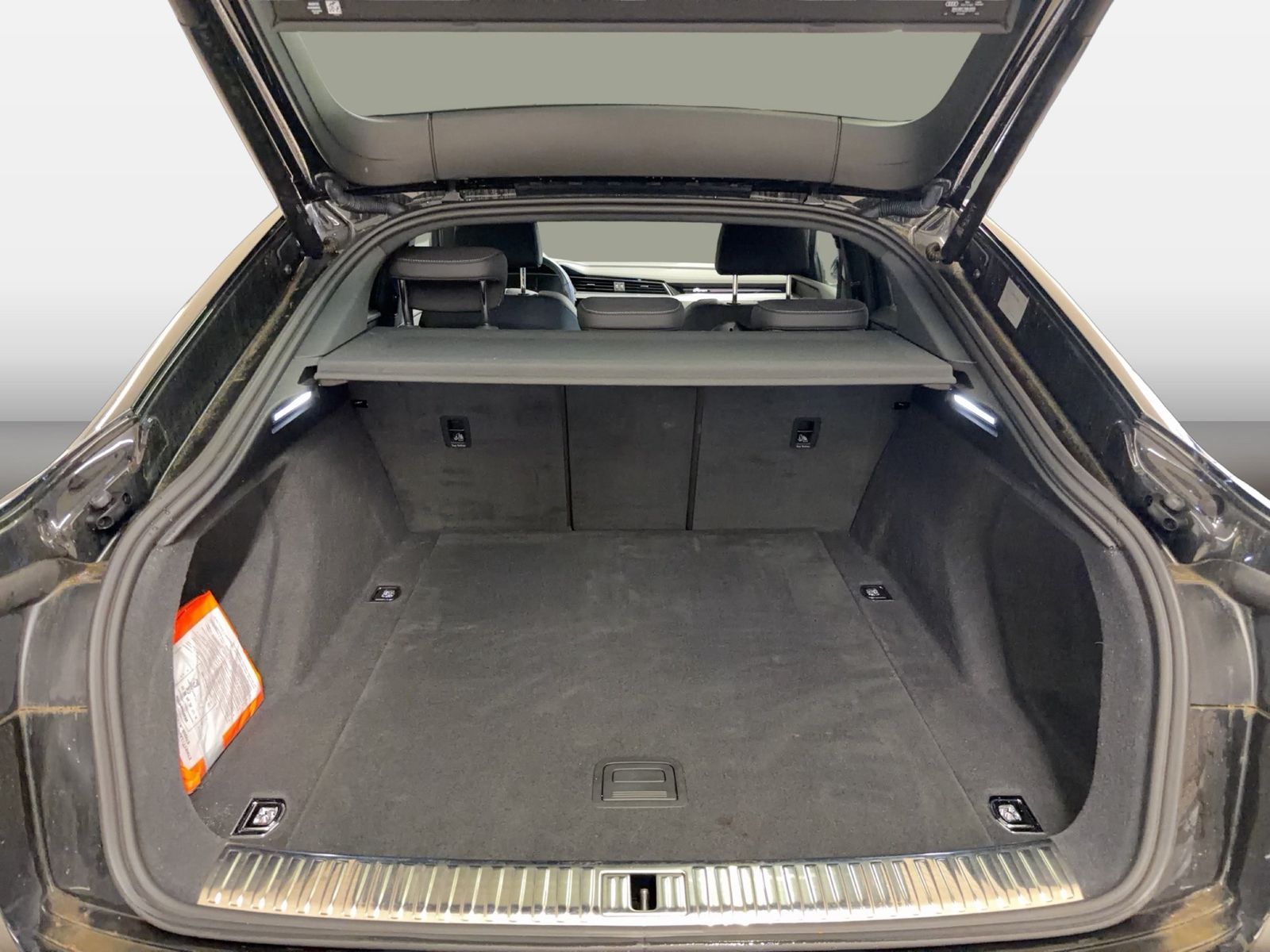 Audi Q8 e-tron - Bild 12