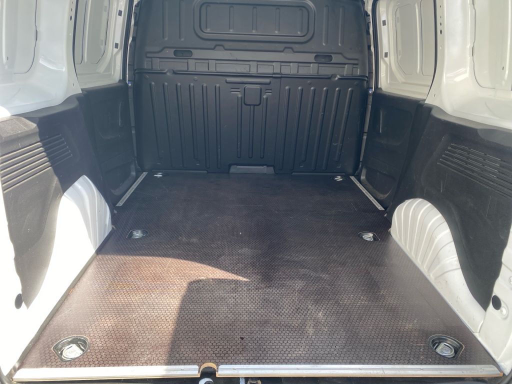 Fahrzeugabbildung Citroën Berlingo 1.5 BlueHDi 130 M S&S Club