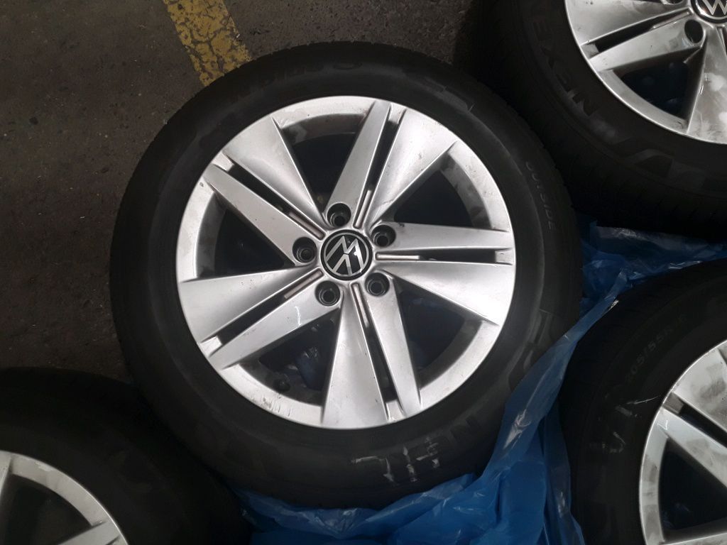 Volkswagen Golf Variant Life 1.5 TSI 96kW AHK*PDC*Tempo*SH