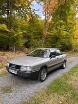 Audi 80 B3 1,8s - Audi 80 Limousine B1 mit Benzin-Antrieb