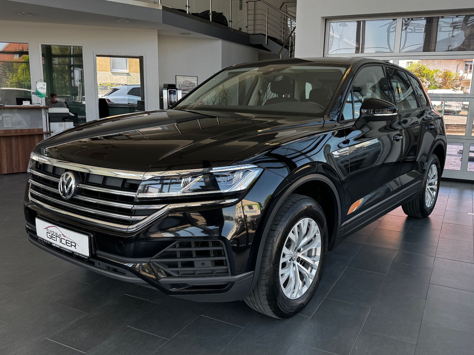VW Touareg 4Motion 3.0 TDI "LED/Navi/Temp/PDC"