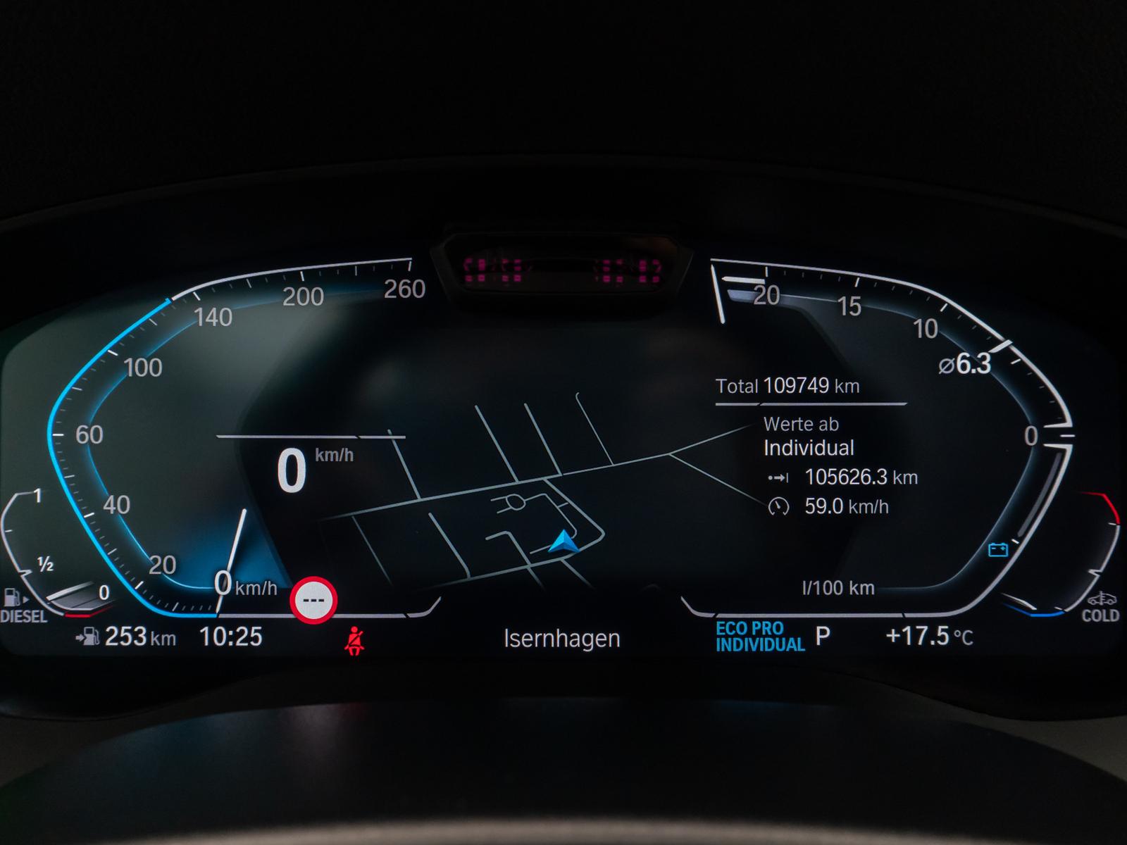 BMW 520d ACC 360°HUD DAB Panorama 4xKlima Komfort