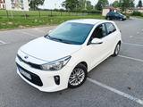 Kia Rio 1.2 Attract Attract - Kia Rio Attract mit Benzin-Antrieb