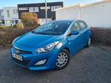Hyundai i30 1.4 CRDi - Hyundai i30 mit Diesel-Antrieb: Limousine, 1.4
