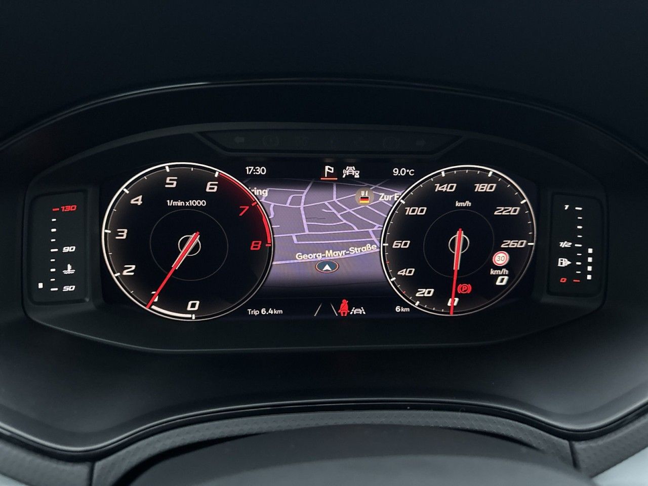 Fahrzeugabbildung SEAT Arona FR 1.0 TSI 116 PS 6-Gang