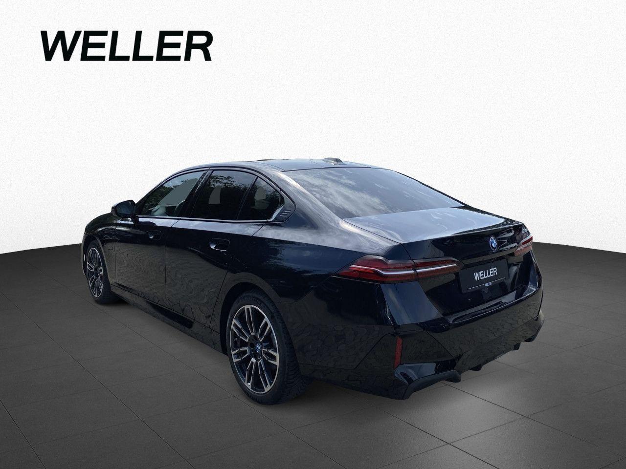 BMW 530e M Sport Pano,AHK,360°,HUD,AdpLED,DA+