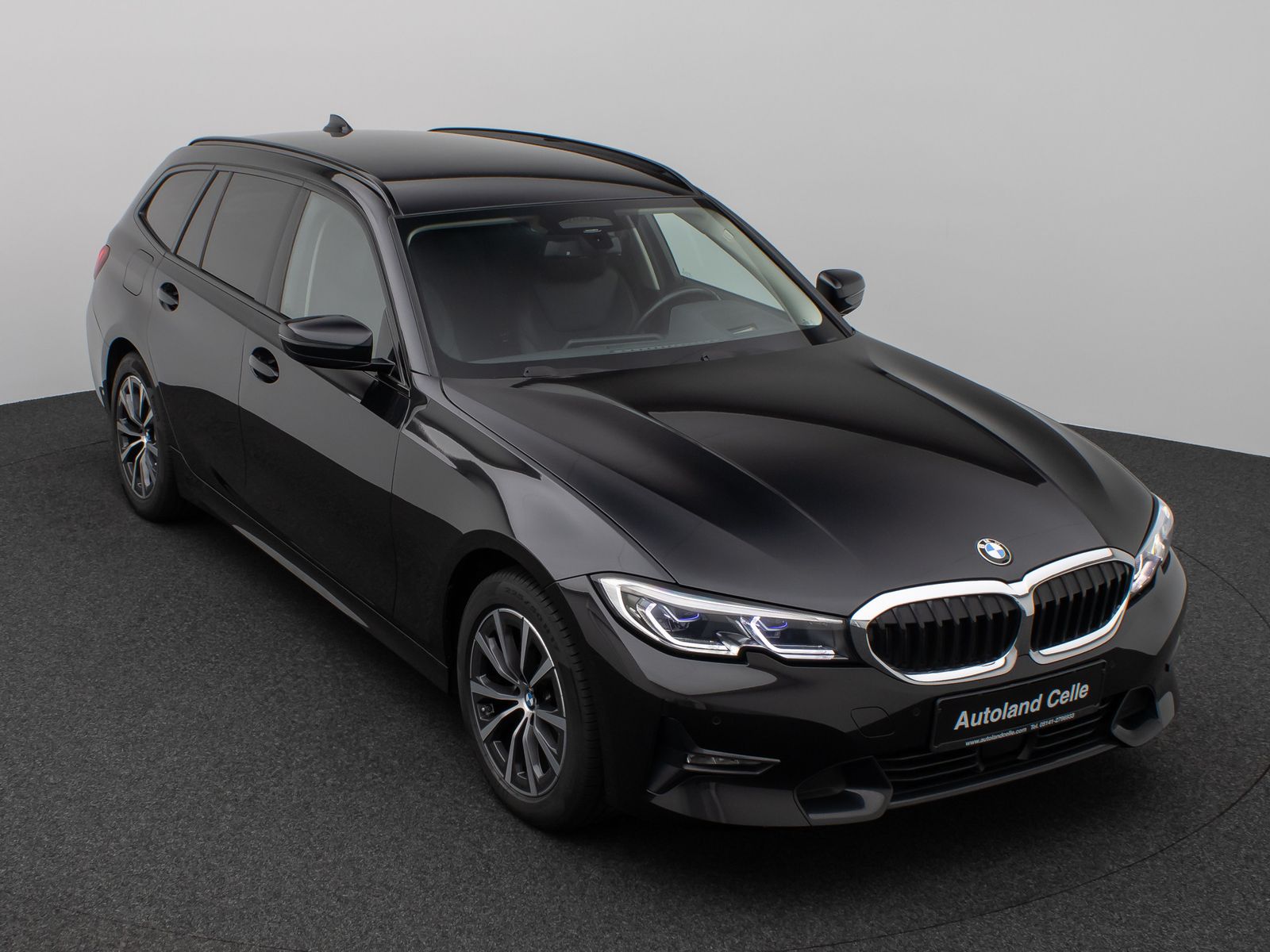 Fahrzeugabbildung BMW 320d xD SportLine Laser HUD DAB H/K Komfort Alar