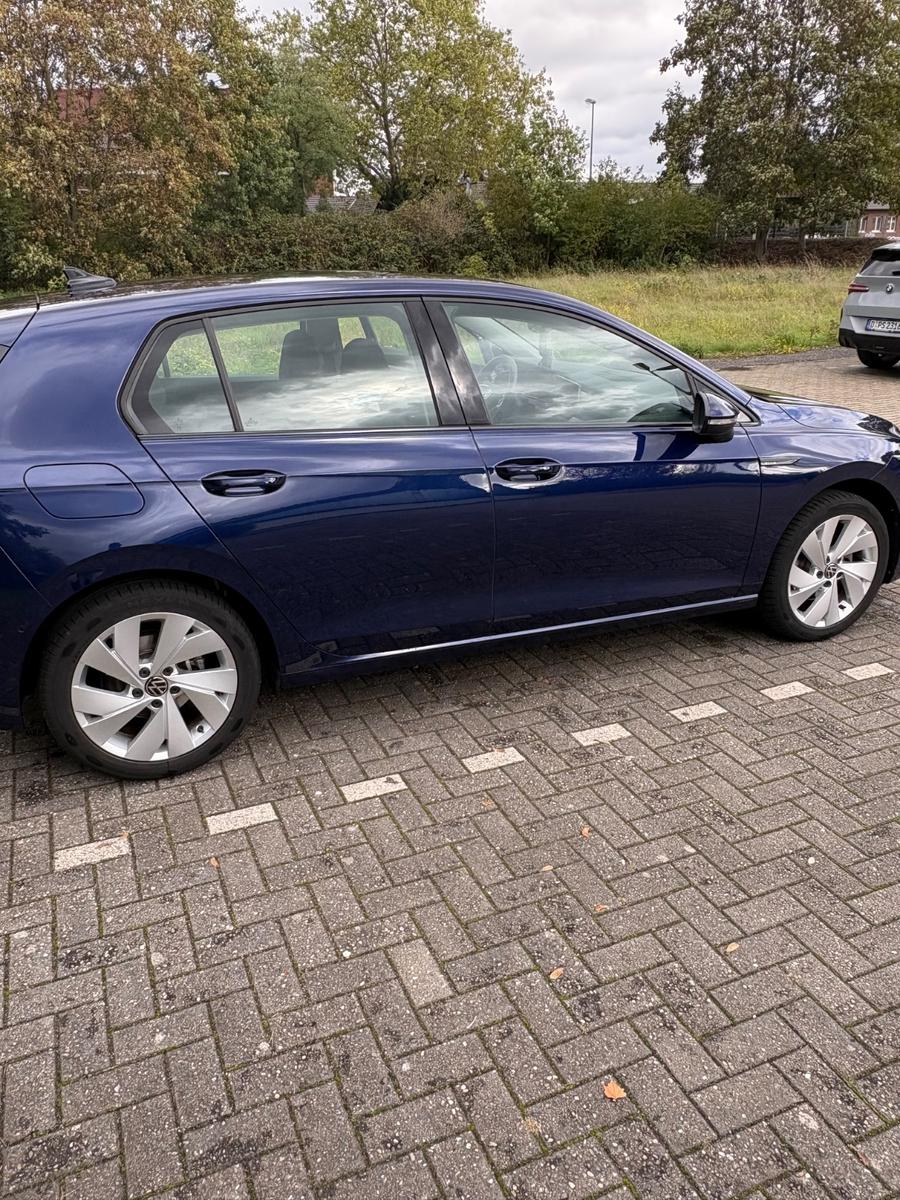 Volkswagen Golf 1.5 eTSI OPF 110kW DSG Style Style