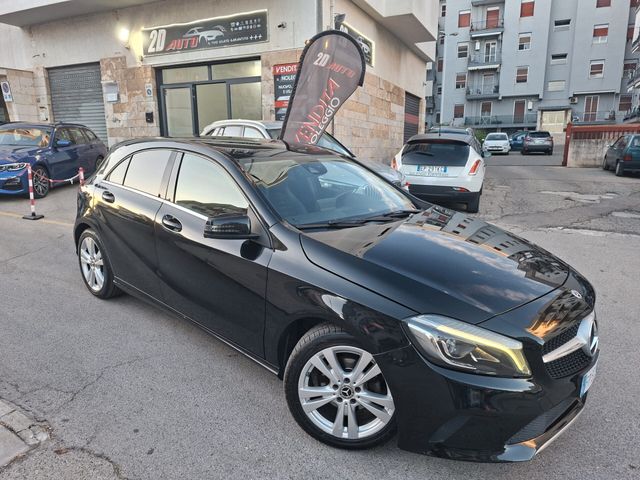 MERCEDES-BENZ Mercedes-benz A 180 d Sport * Navi * Pelle * Gar