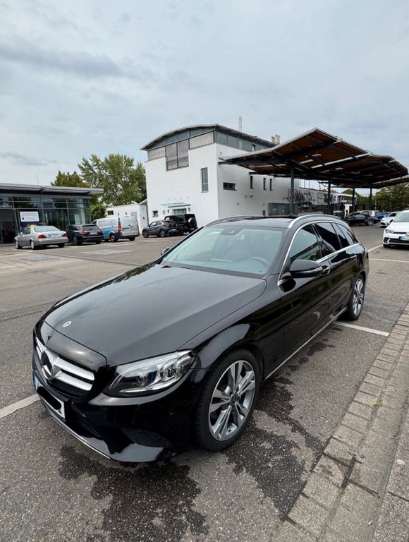 Image of Mercedes-Benz C 300