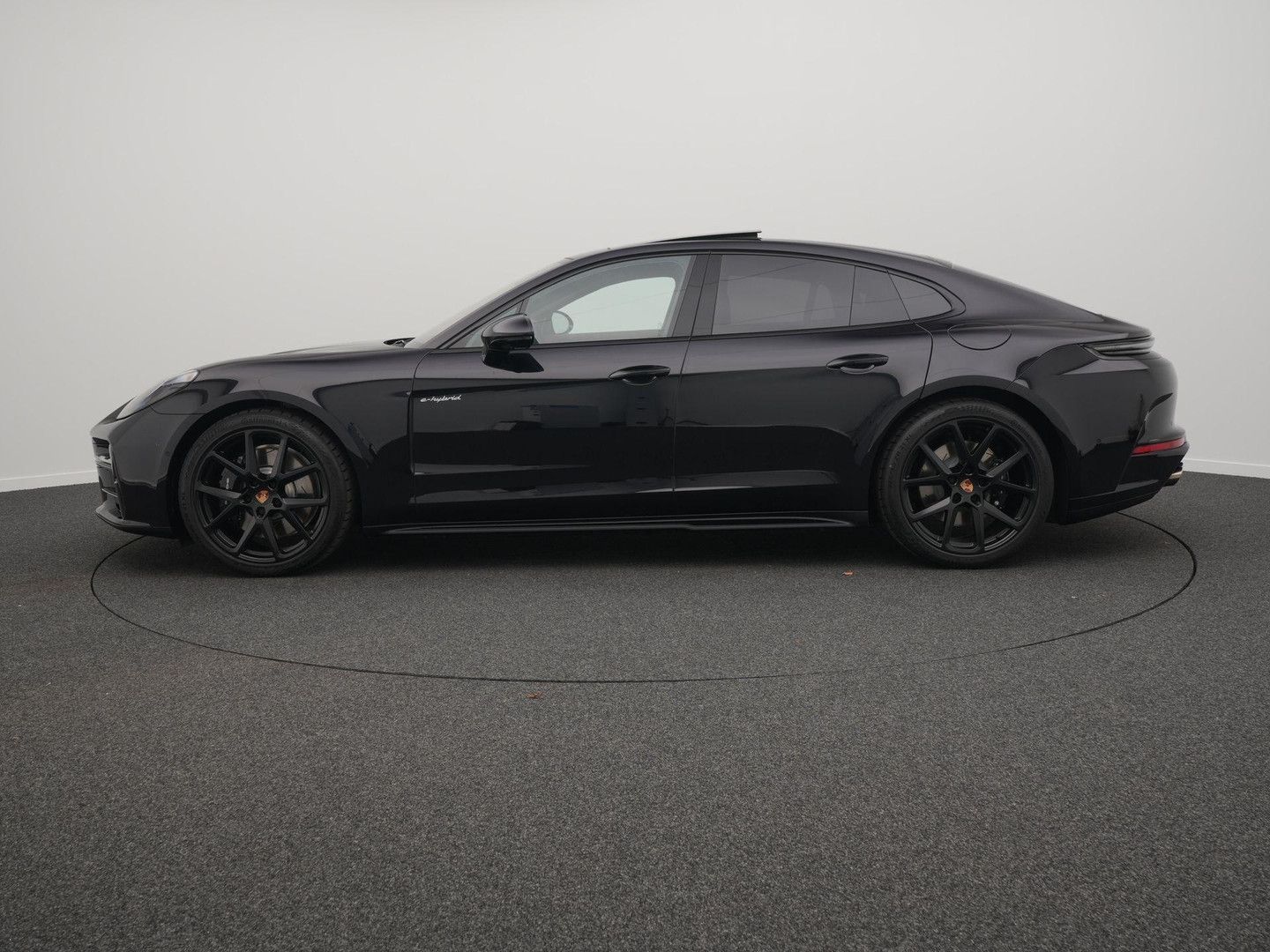Porsche Panamera 4 E-Hybrid imagem 2