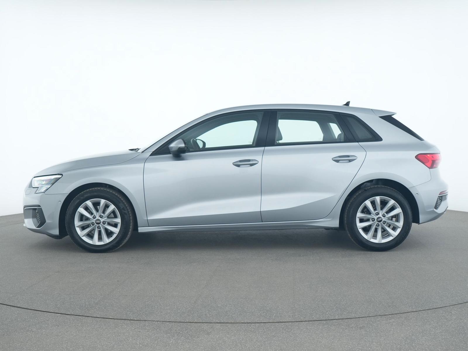 Audi A3 Sportback Navi CarPlay LED SHZ Bremsassistent, миниатюра 9
