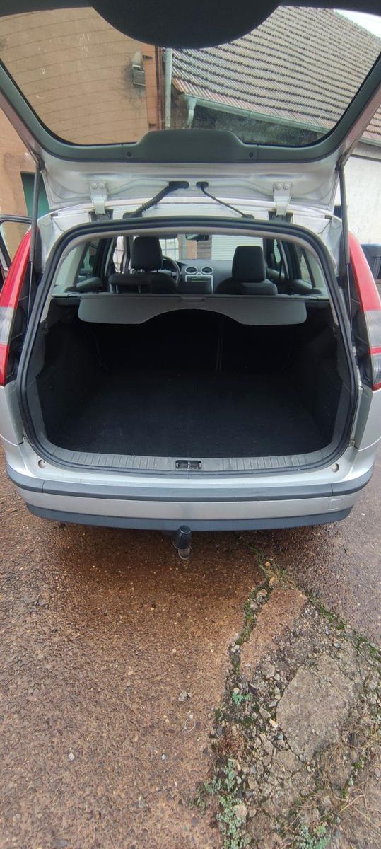 Ford Focus 2005 — photo 14