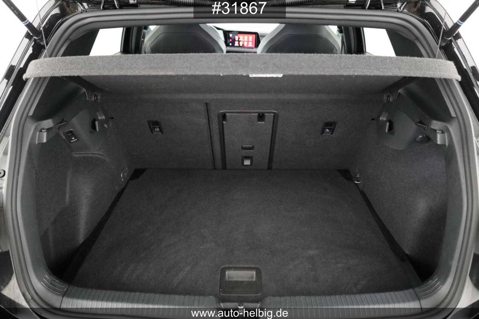 Volkswagen Golf VIII Lim. 1.5 eTSI R-Line #Black#18Z#IQ.Lig, миниатюра 15