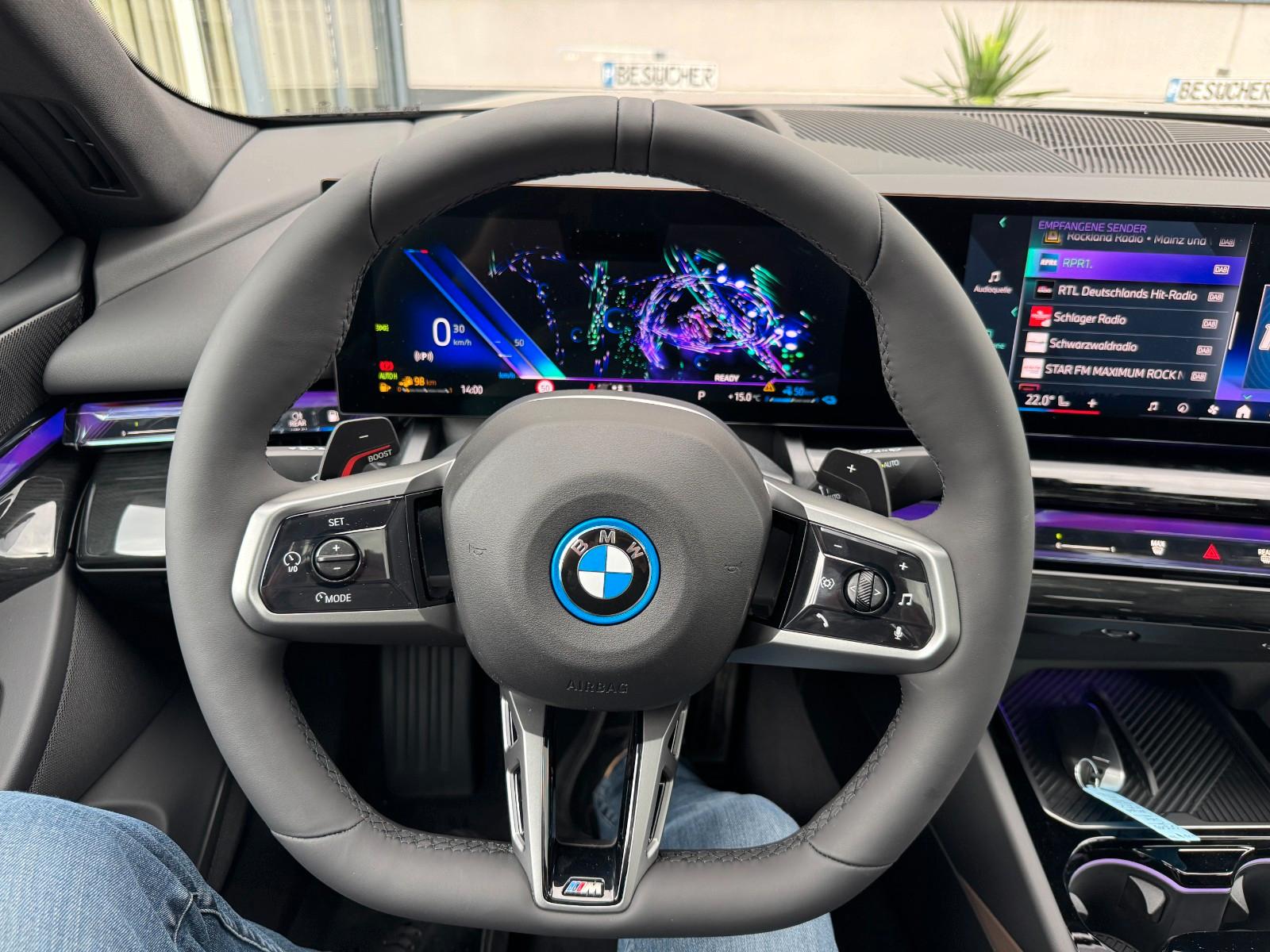 BMW 530 e M Sport Pro/Pano/Harman/Fond Tabletts