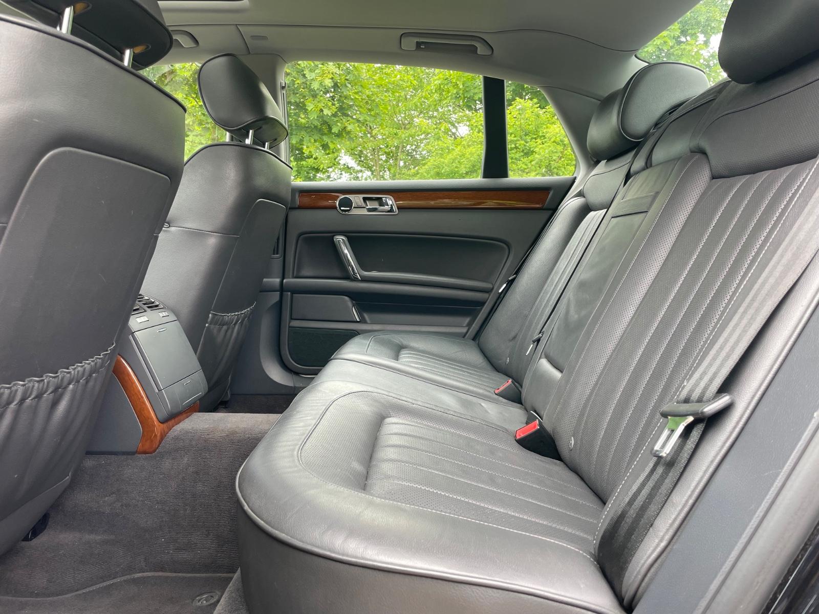 Volkswagen Phaeton 3.0 V6 TDI 4MOTION Tiptronic 5-Sitzer -