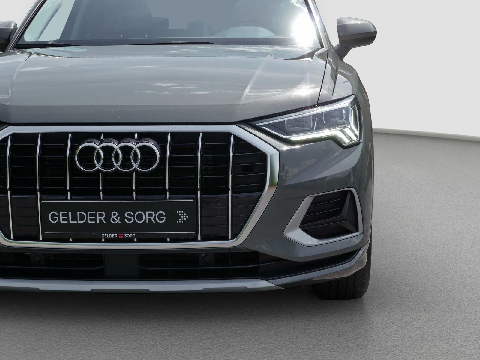 Audi Q3 - Bild 12