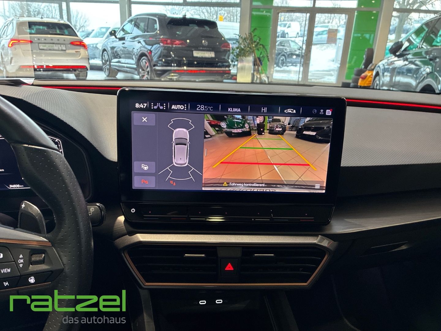 Fahrzeugabbildung CUPRA Leon Cupra 1.5 eTSI Navi Kamera Matrix LED panod