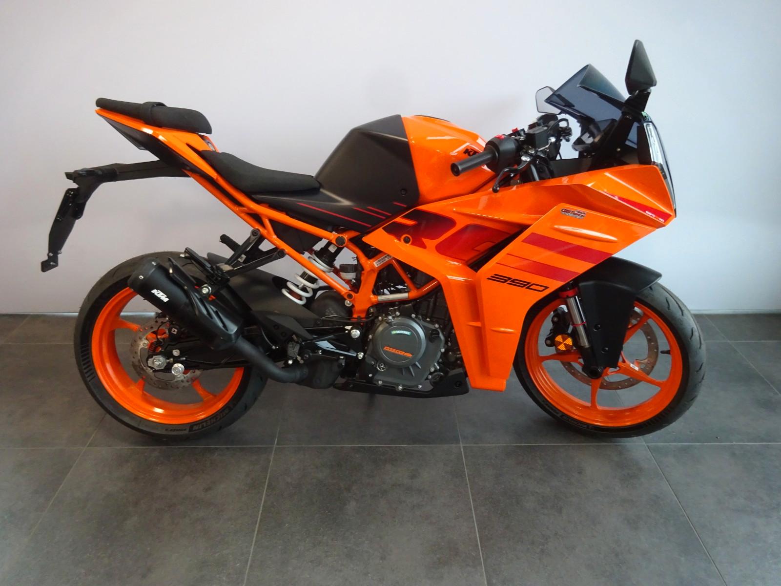 KTM RC 390 Mj. 24 in orange oder blue
