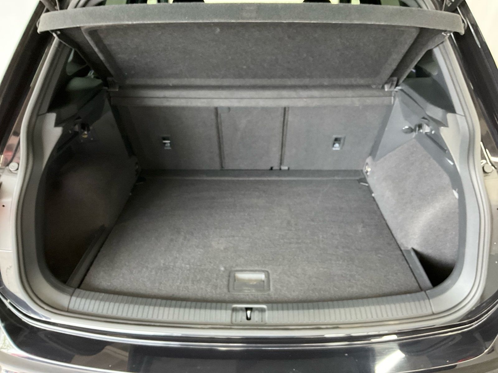 Volkswagen Tiguan - Bild 8