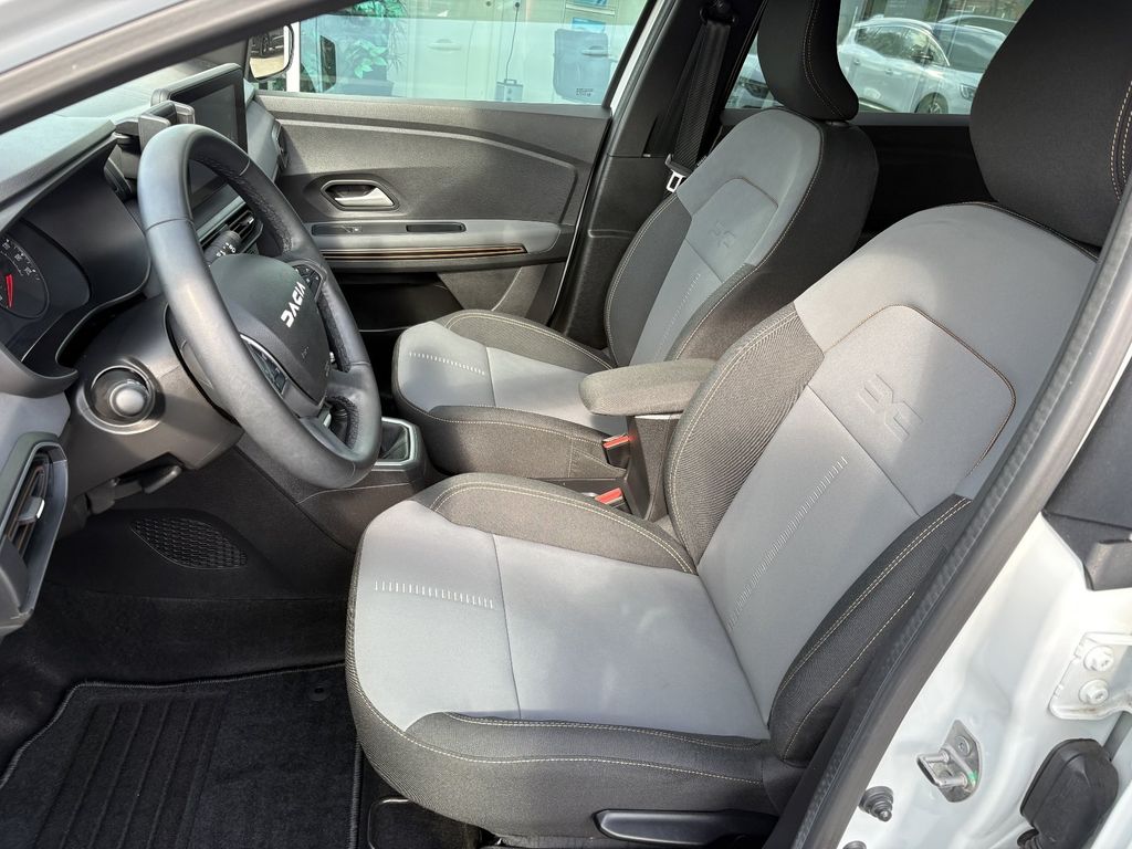DACIA Jogger - Bild 7