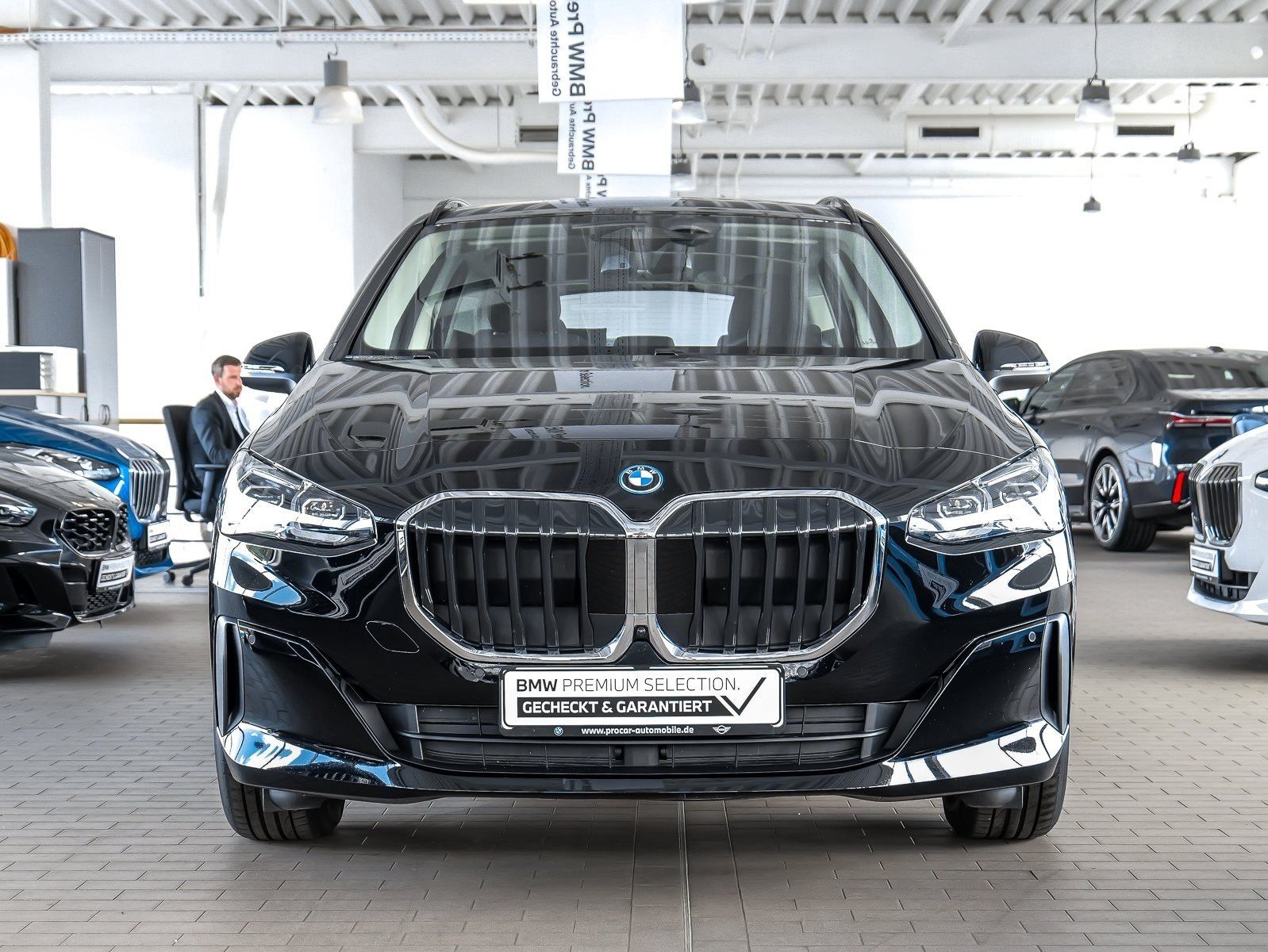 BMW 230 Active Tourer - Bild 9
