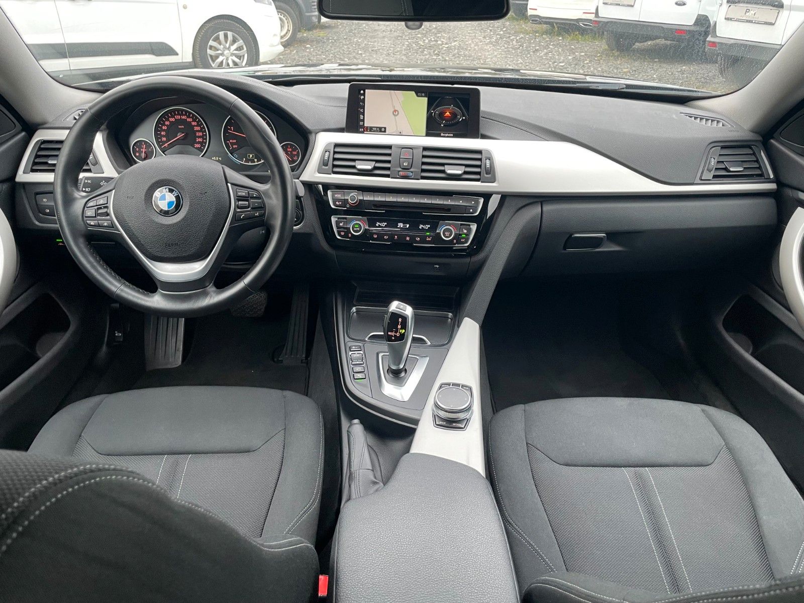 Fahrzeugabbildung BMW 420d Gran Coupé Aut. Navi LED Kamera Leder HiFi