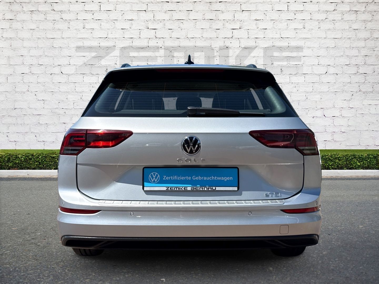 Volkswagen Golf Variant VIII 1.5 eTSI DSG Life 1,99% Navi D foto 5
