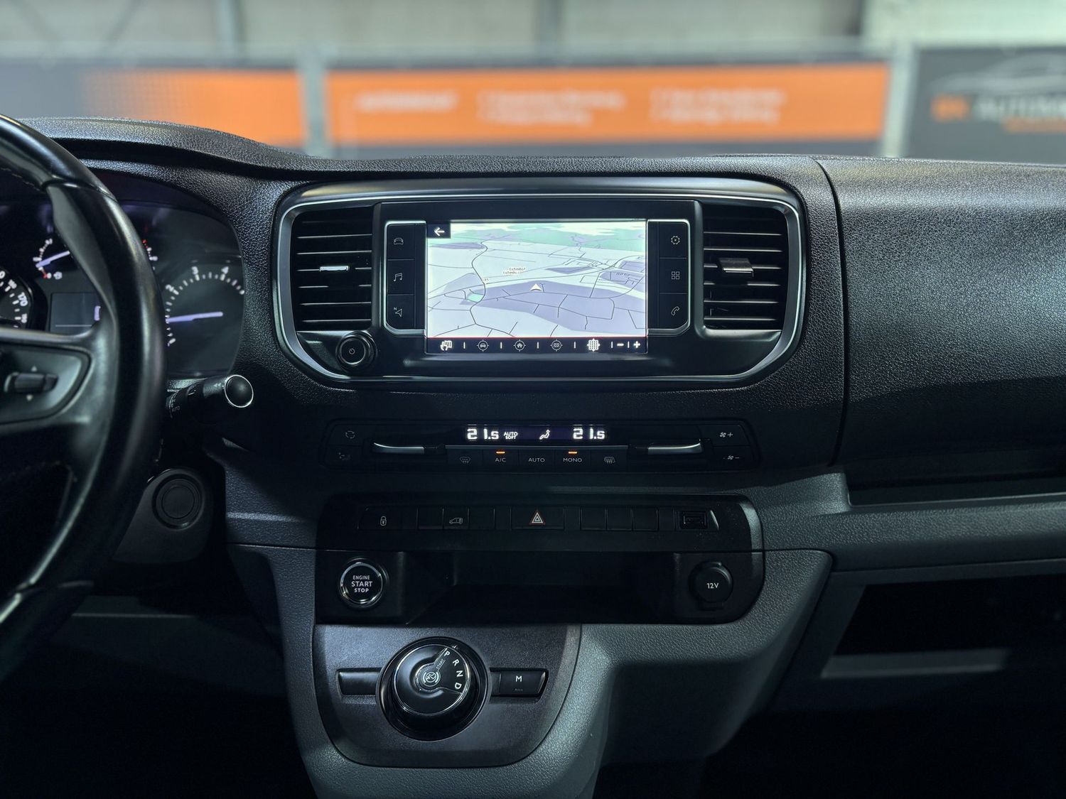 Fahrzeugabbildung Citroën Jumpy 2.0 BlueHDI Club#Kamera#Klima#Tempomat#AHK