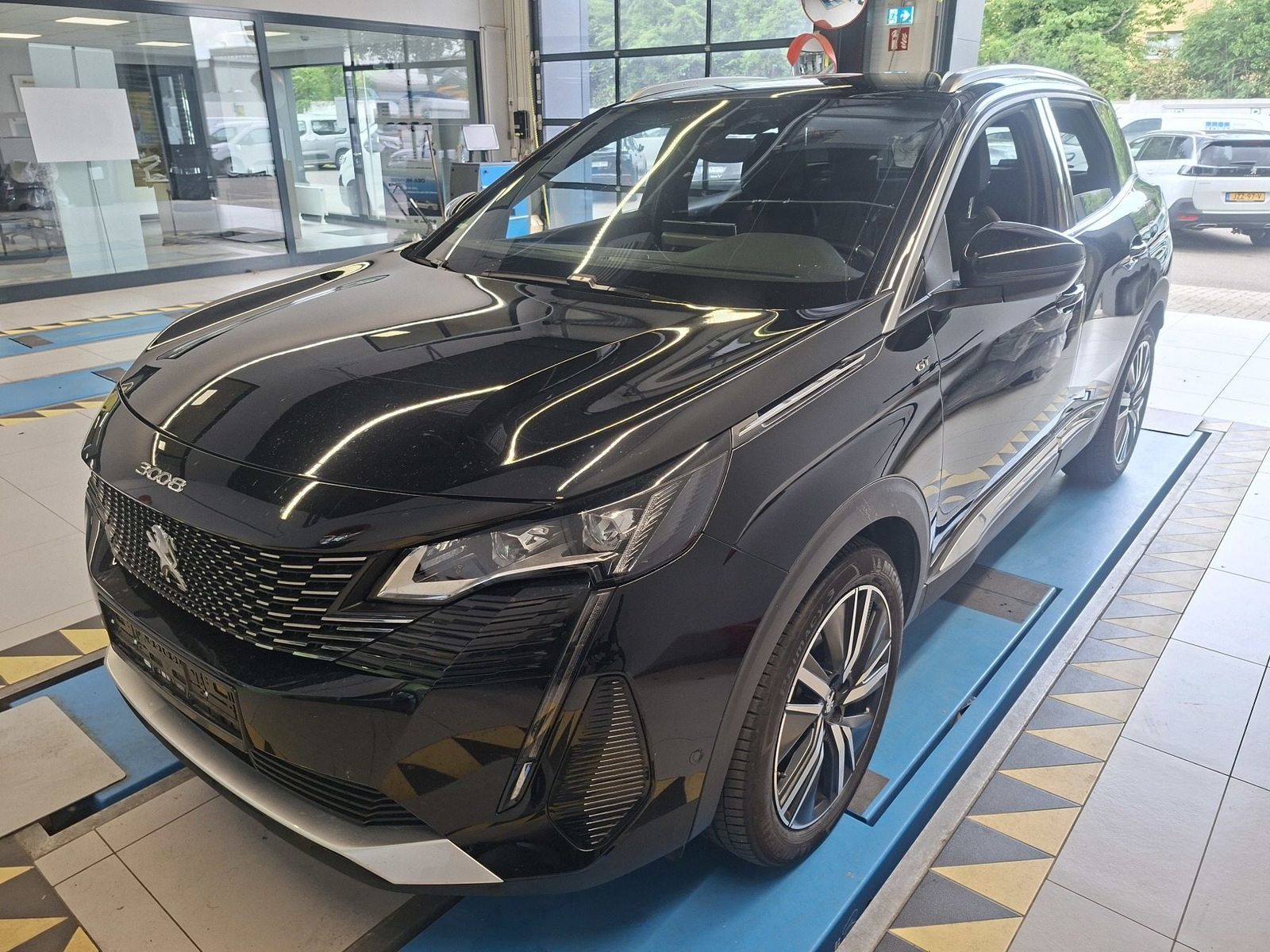 Peugeot 3008 GT Hybrid 136 e-DSC6 ACC SITZHZG KAMERA NAV