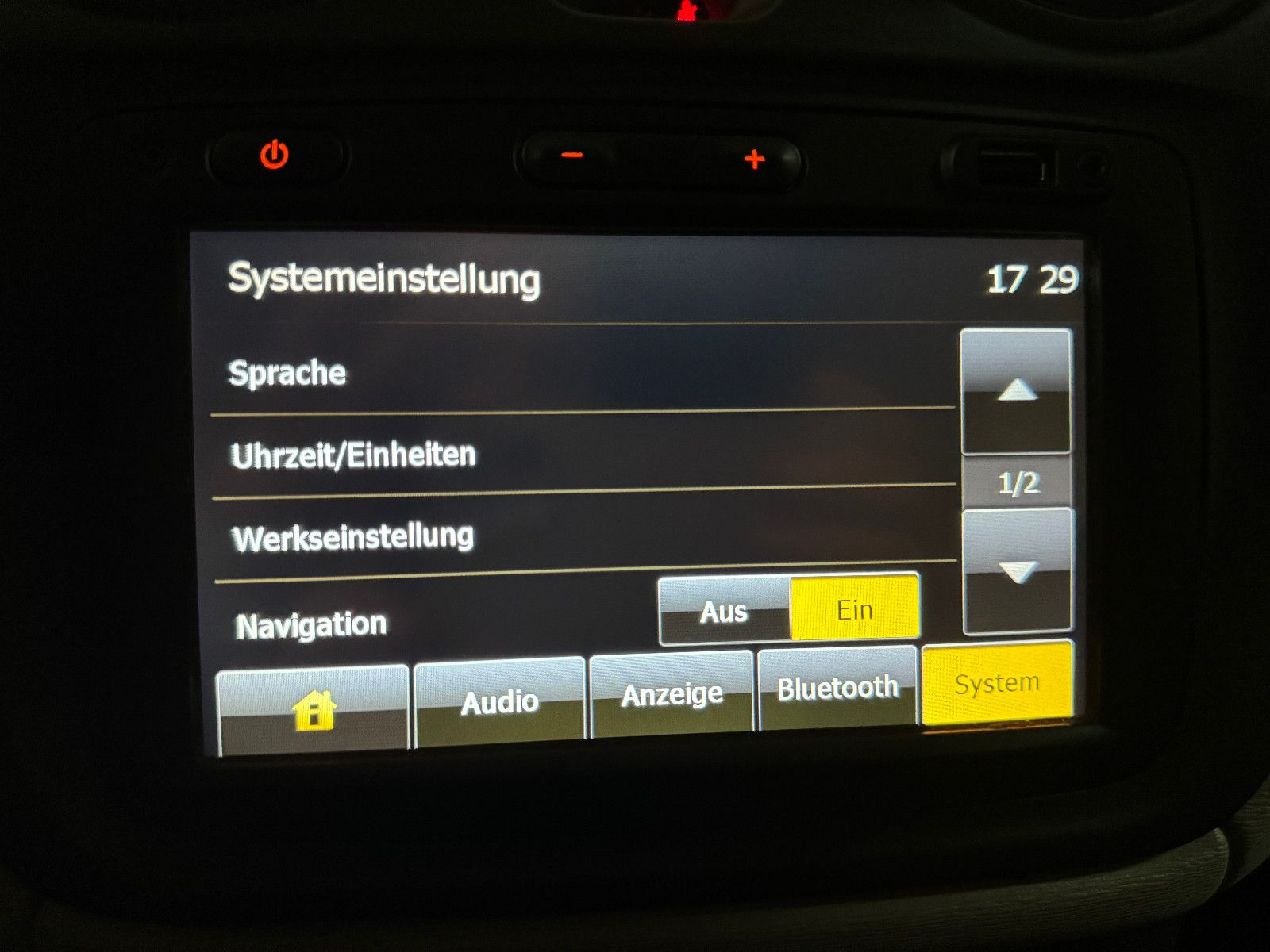 Fahrzeugabbildung Dacia Dokker Express Ambiance 1.6 LPG GAS NAVI AHK SHZ