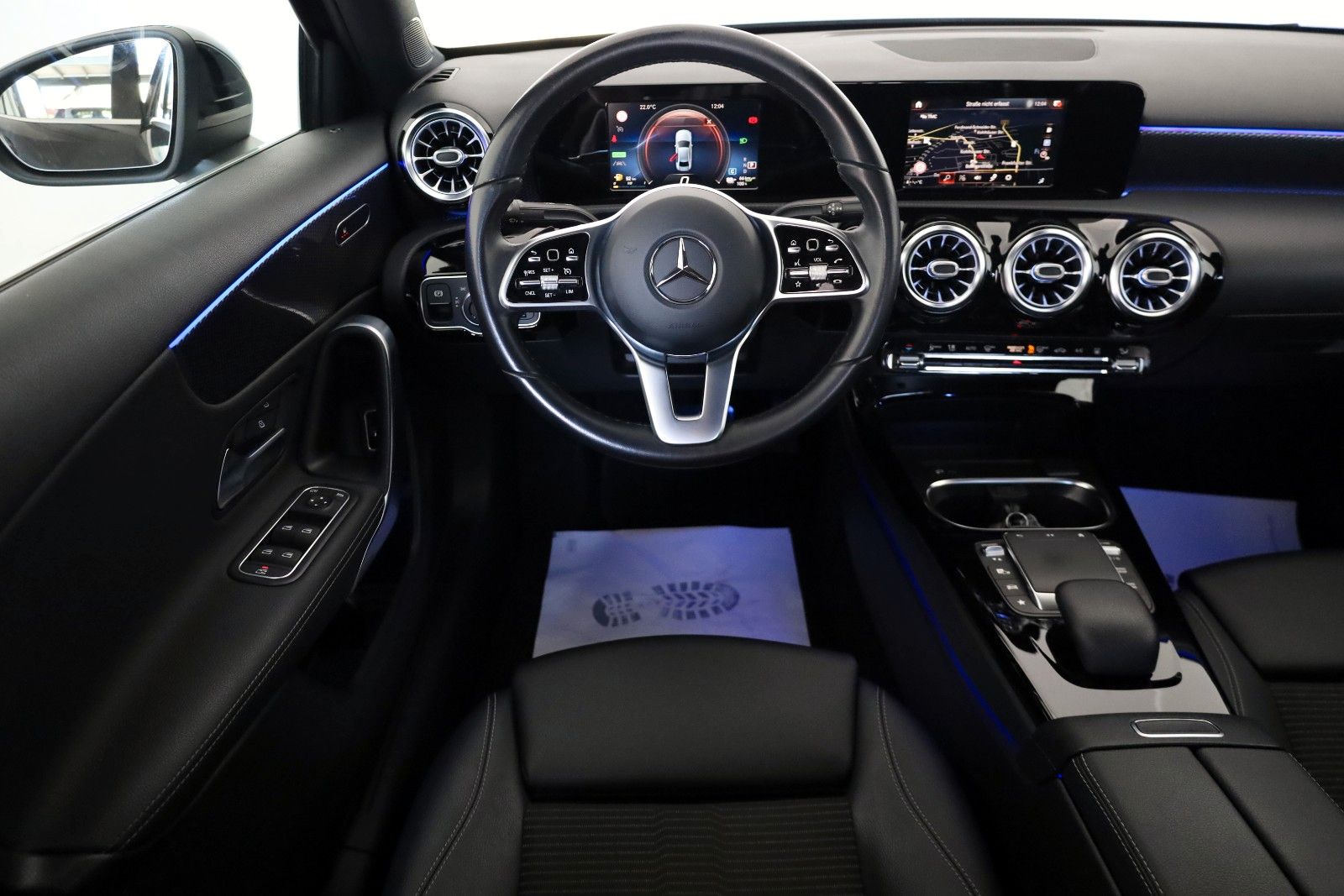 Fahrzeugabbildung Mercedes-Benz A 250e Progressive Lim. T.Leder,Navi,LED,Kamera