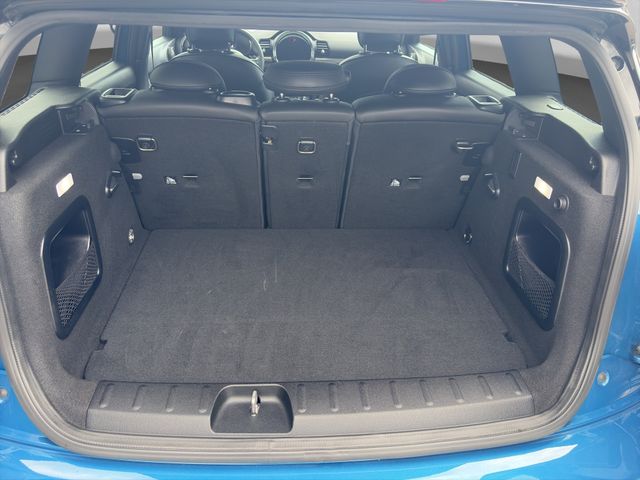 Fahrzeugabbildung MINI Cooper SD Clubman John Cooper Works Trim VOLL!