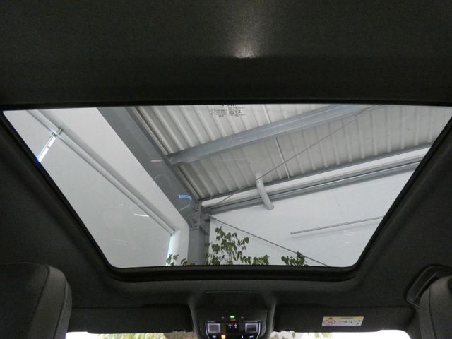 Tiguan 2.0 TDI R-Line AHK PANO 360° STHZ