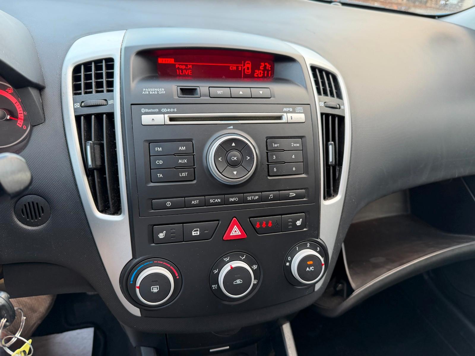 Kia Ceed Sportswagon Vision 1.6 Klima Sitzheizung