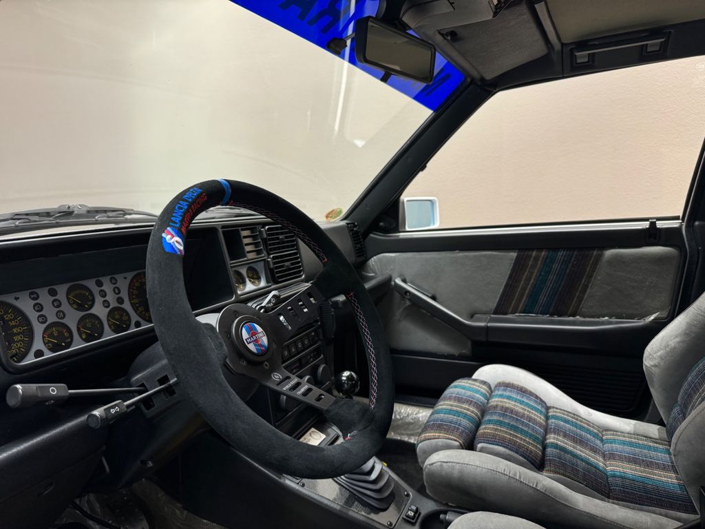 Lancia Delta Integrale 2.0 16V Turbo HF*EVO I*MARTINI*