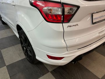 Ford Kuga - 11