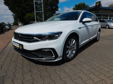 Volkswagen Passat Variant - 1