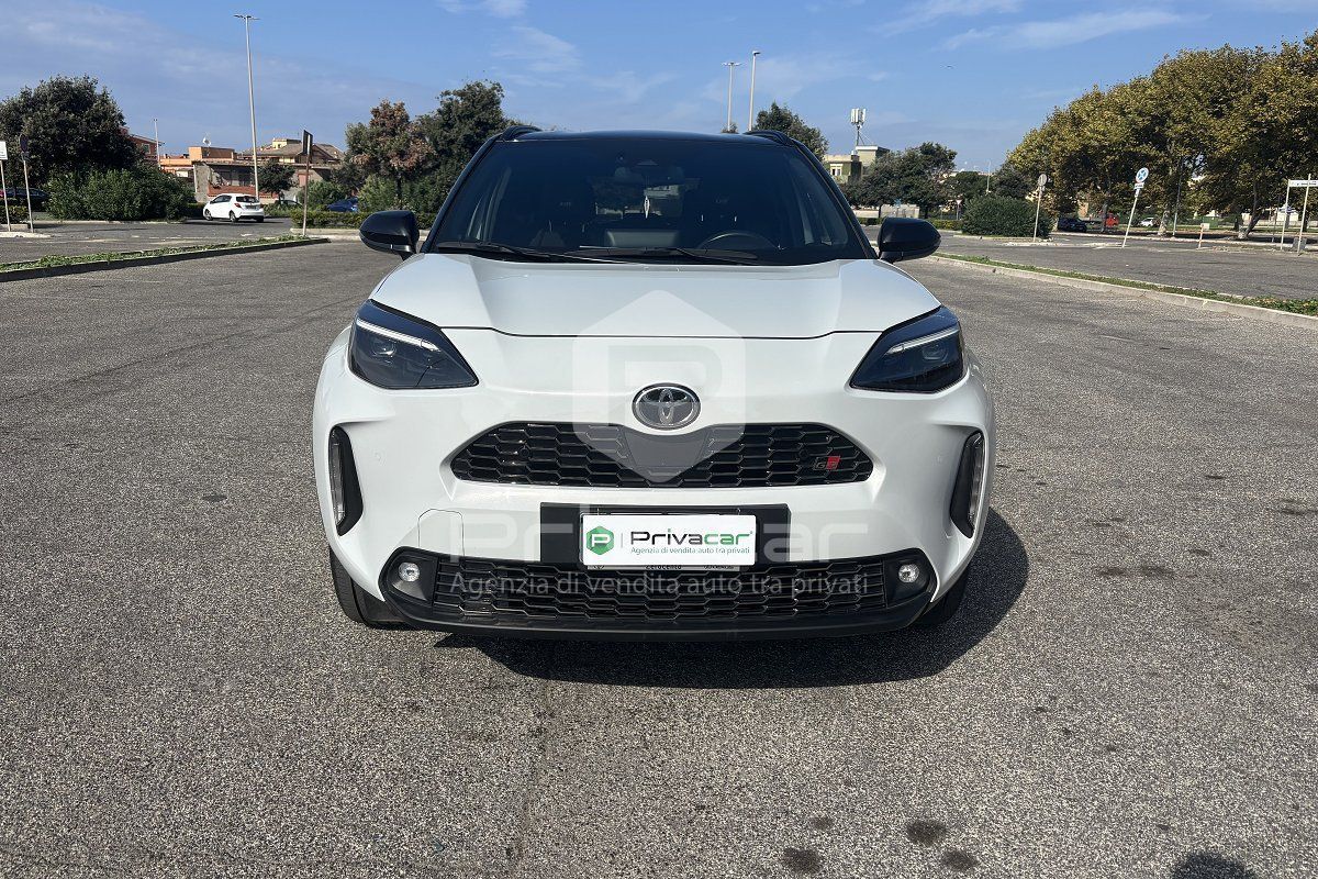 Toyota TOYOTA Yaris 1.5 Hybrid 5 porte GR Sport imagem 2
