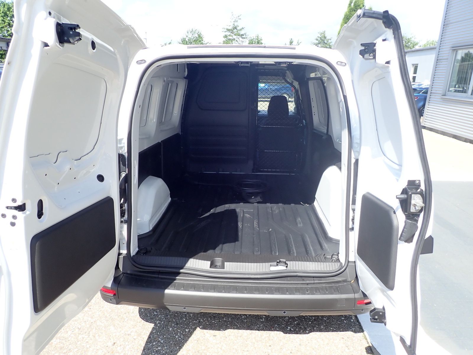 Fahrzeugabbildung Renault Kangoo Rapid E-Tech Advance L2 Comfort Range AC2