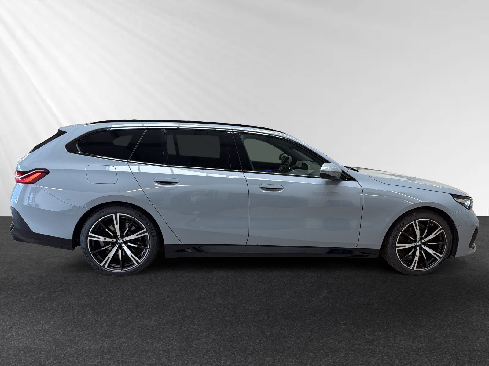 BMW 520i Touring Lr. 529,- br. 36Mon 10`Km p foto 2