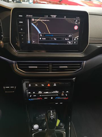T-Cross R-Line 1.5 l TSI DSG *ACC*Navi*AHK*APP*