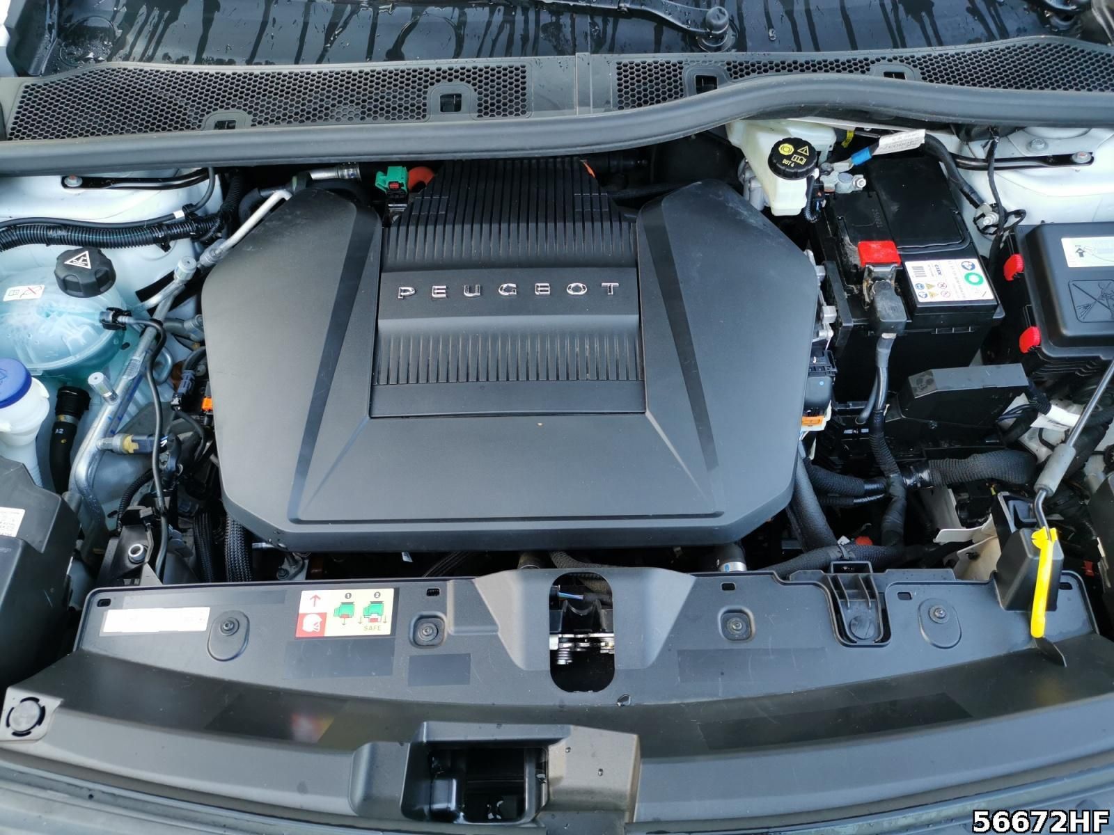 Fahrzeugabbildung Peugeot e-2008 GT*Navi*Sitzhzg*LED*PDC+Cam*ACC*