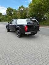 Nissan Navara 2.3 L Diesel 65000 Schwarz Hardtop - Nissan: Hardtop