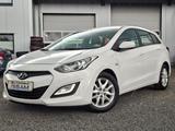 Hyundai i30 cw Classic Klima*PDC*LHZ*SHZ - gebrauchte Hyundai i30 aus dem Jahr 2013